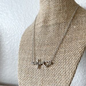 NEW | heart rhythm dainty necklace